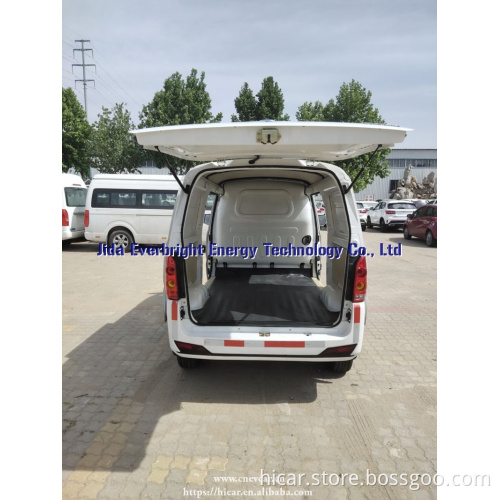 2022 Model Four Wheel High Speed EV New Energy Cargo/Van Electric Car